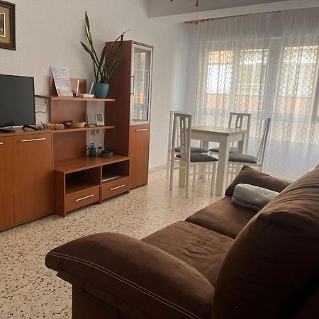 Uroczy Apartament Przy Playa De Los Locos Torrevieja Esterno foto